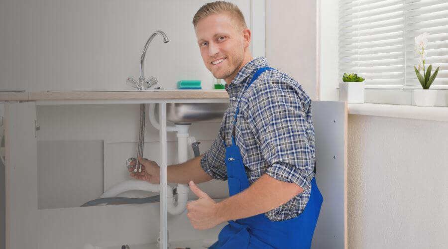 Local water heater installation in Eolia, MO